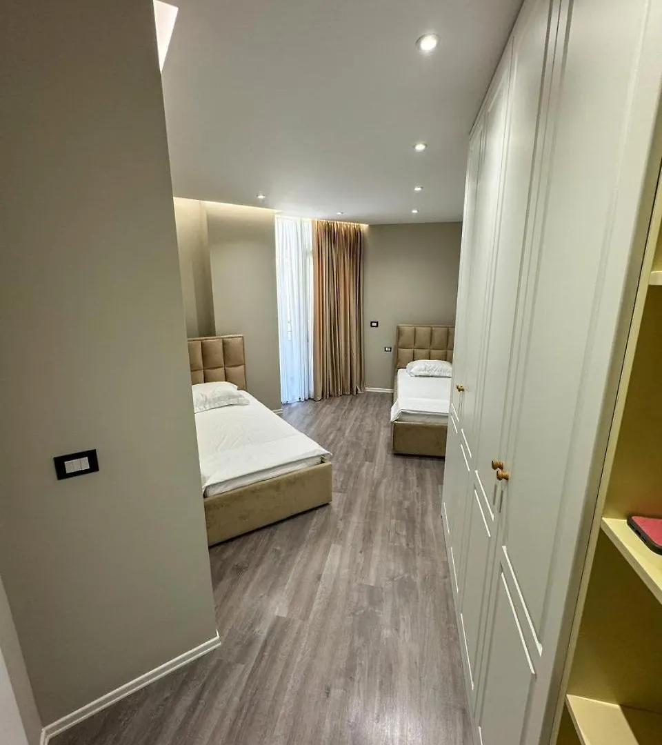 White Hill Apartment Durres 0*,